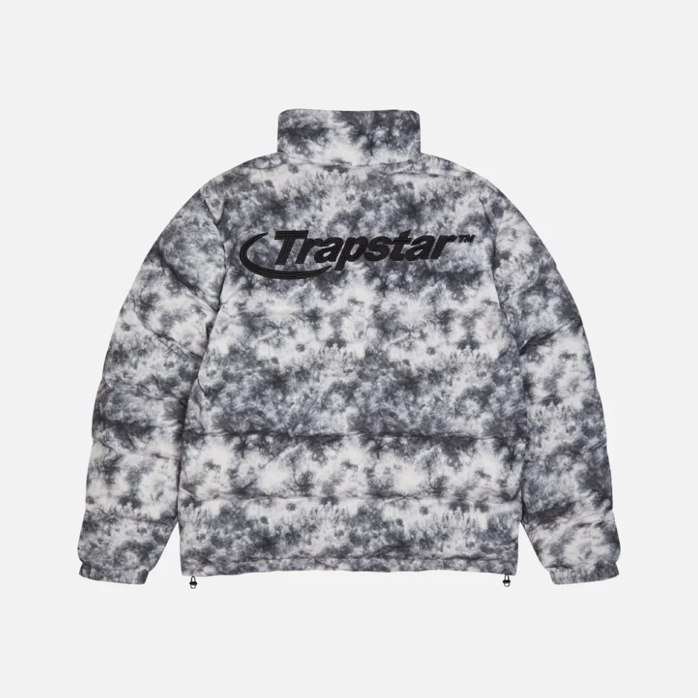 Trapstar-Hyperdrive-Batik-Stepp-Jacket Trapstar Jacket Australia – Hyperdrive Batik Stepp Jacket with batik-inspired print