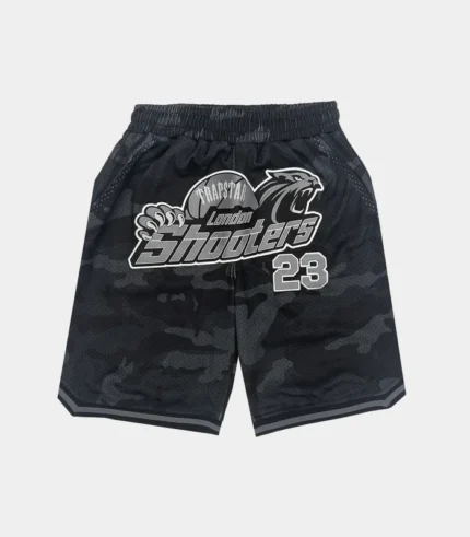 Trapstar Shorts Australia – Shooters SS23 Basketball Shorts in Black with Shooters graphic
